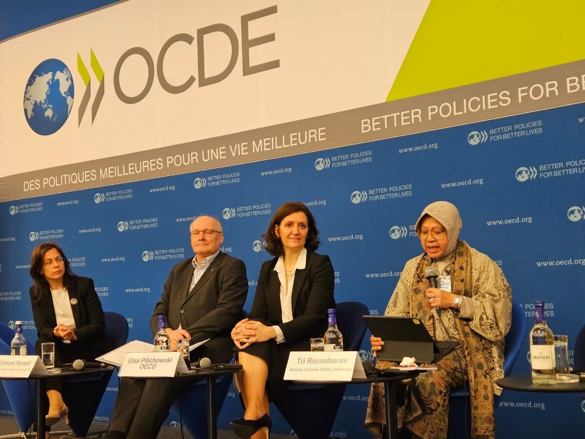Menteri Sosial Risma Berbagi Pengalaman Tangani Bencana di Forum Infrastruktur OECD