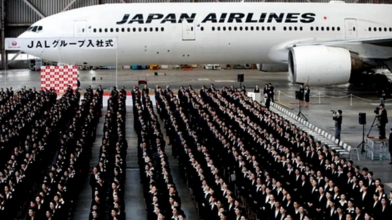 Japan Airlines Kena Serangan Siber Penerbangan-Penjualan Tiket Ditangguhkan